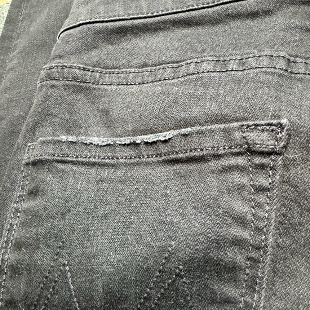 MOTHER Women's Black Jeans - Picture 11 of 14